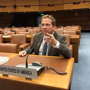 ElliottBrown-0a's avatar